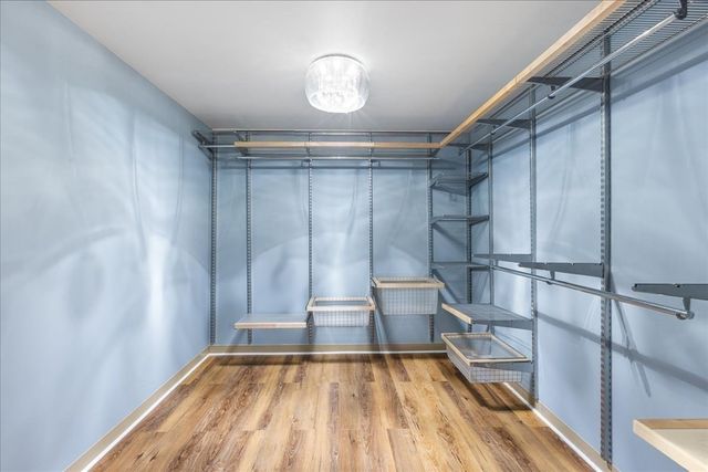 100 Ledgewood Dr 410, Stoneham, MA 02180