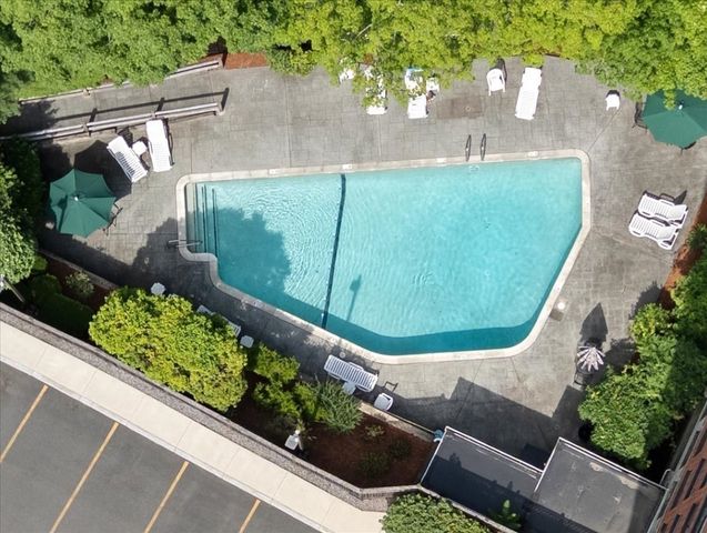 100 Ledgewood Dr 410, Stoneham, MA 02180