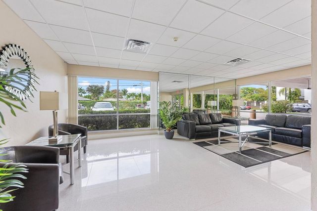 1831 NE 38th Street 410, Oakland Park, FL 33308
