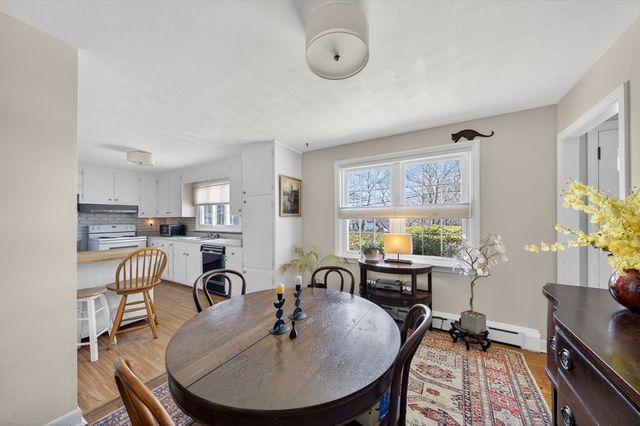 788 Dartmouth St, Dartmouth, MA 02748