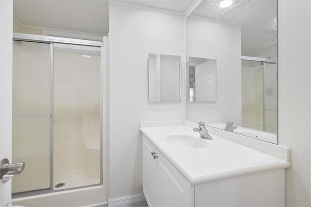 62 Kiowa DR, Fort Myers Beach, FL 33931