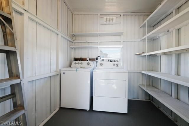 62 Kiowa DR, Fort Myers Beach, FL 33931