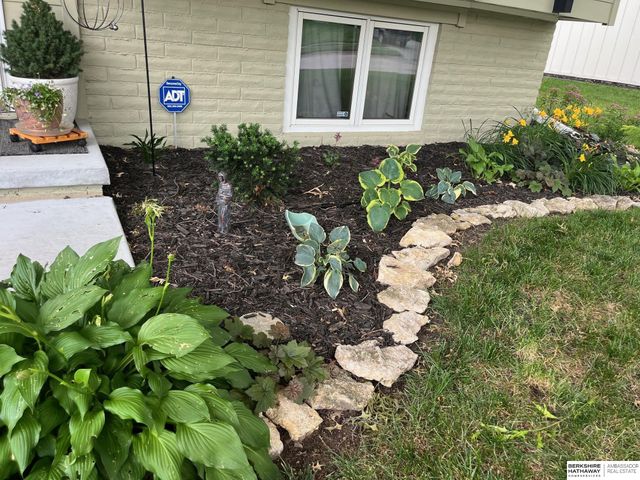 2635 N 125 Circle, Omaha, NE 68164