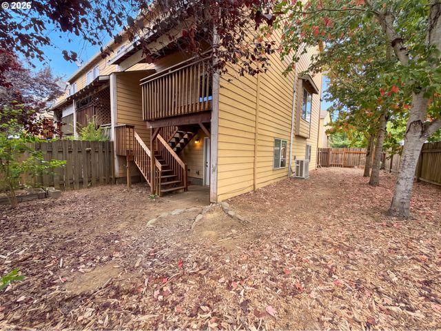 12103 Se HAROLD St, Portland, OR 97266