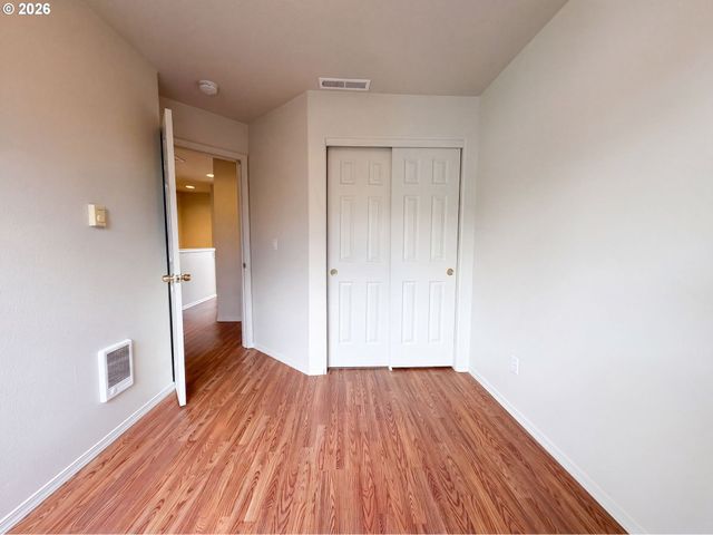 12103 Se HAROLD St, Portland, OR 97266