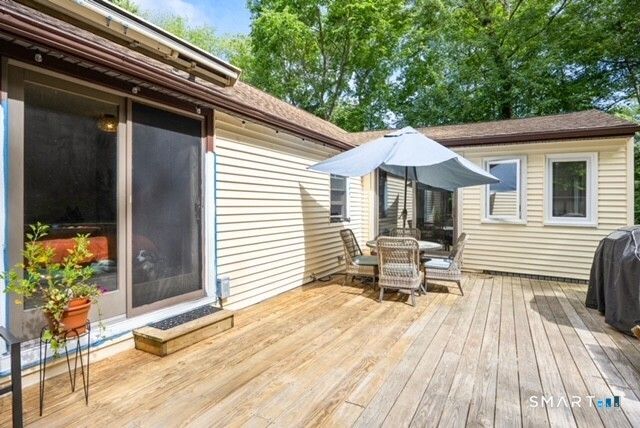 65 Burwell Road, New Hartford, CT 06057