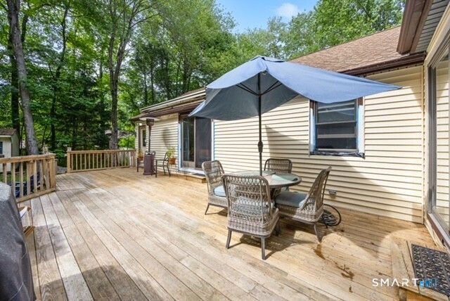 65 Burwell Road, New Hartford, CT 06057