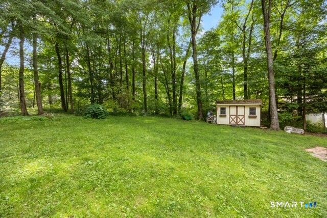 65 Burwell Road, New Hartford, CT 06057