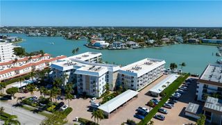 3000 Gulf Shore BLVD N # 214, Naples, FL 34103