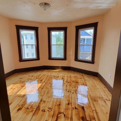 111 Rodney 1, Worcester, MA 01605