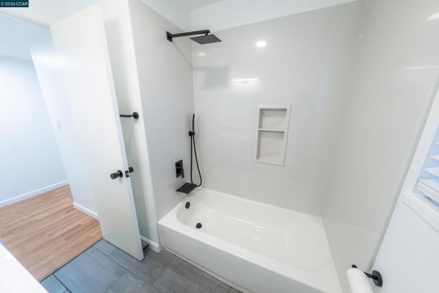 3085 Stanton Cir, Carmichael, CA 95608