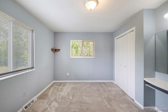 1490 Gage Road, Holly, MI 48442