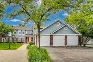 215 W Jennifer Lane 1, Palatine, IL 60067