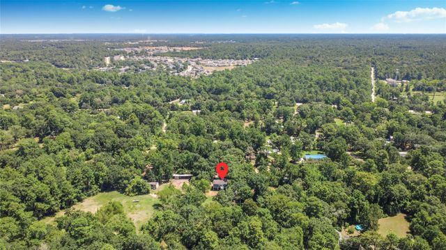 29827 Shady Brook Ln, Magnolia, TX 77355