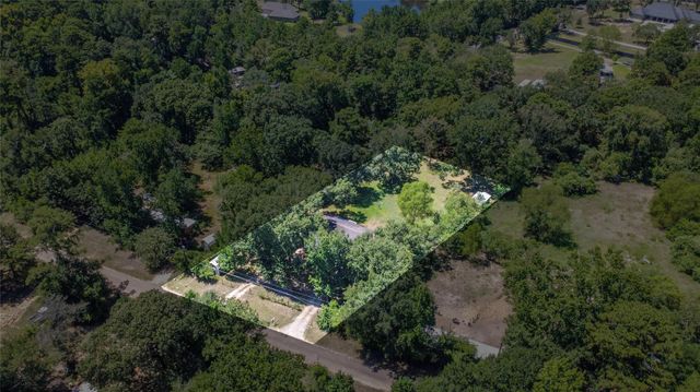 29827 Shady Brook Ln, Magnolia, TX 77355