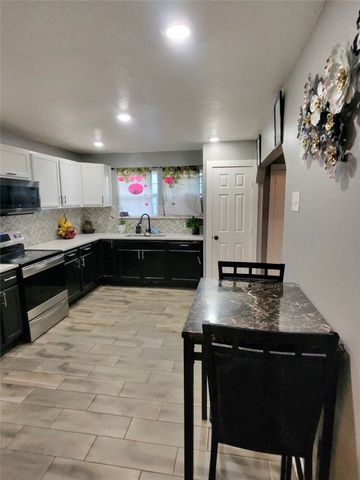 4332 Quails Lane, Fort Worth, TX 76119