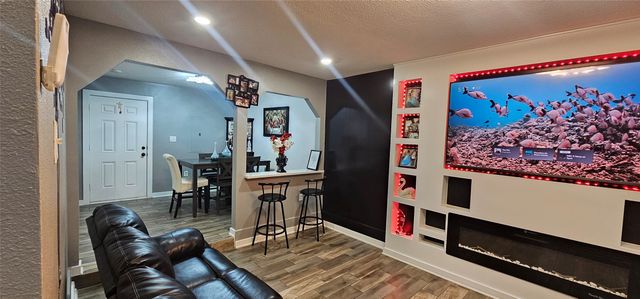 4332 Quails Lane, Fort Worth, TX 76119