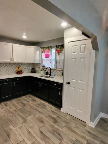 4332 Quails Lane, Fort Worth, TX 76119