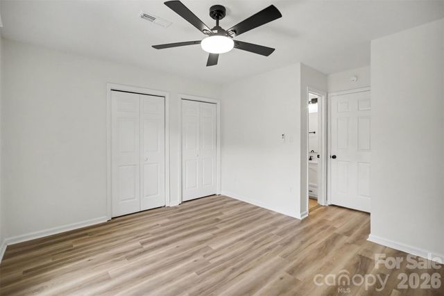 100 Willow Run Drive 33, Gastonia, NC 28056