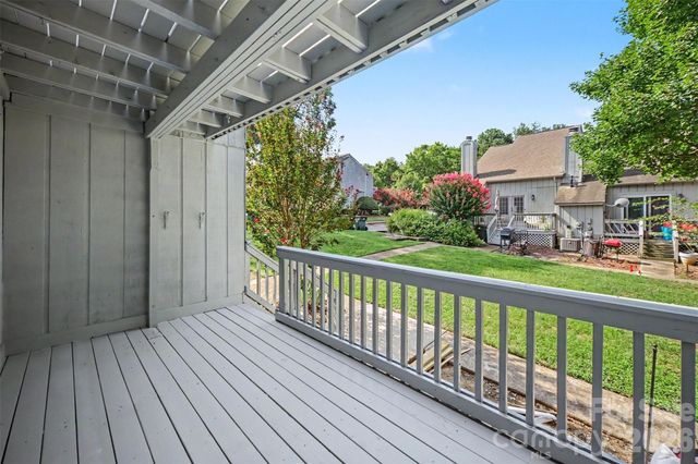 100 Willow Run Drive 33, Gastonia, NC 28056