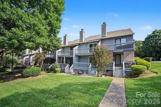 100 Willow Run Drive 33, Gastonia, NC 28056