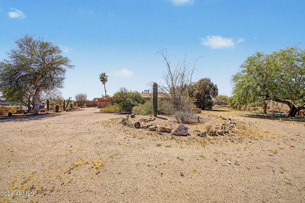6526 E HOLLY Drive, Mesa, AZ 85215 — photo 5
