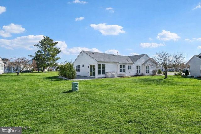 5 CAROL CT, Manchester Township, NJ 08759