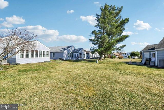 5 CAROL CT, Manchester Township, NJ 08759