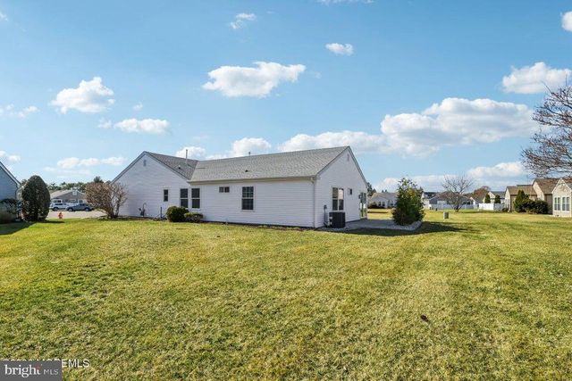 5 CAROL CT, Manchester Township, NJ 08759