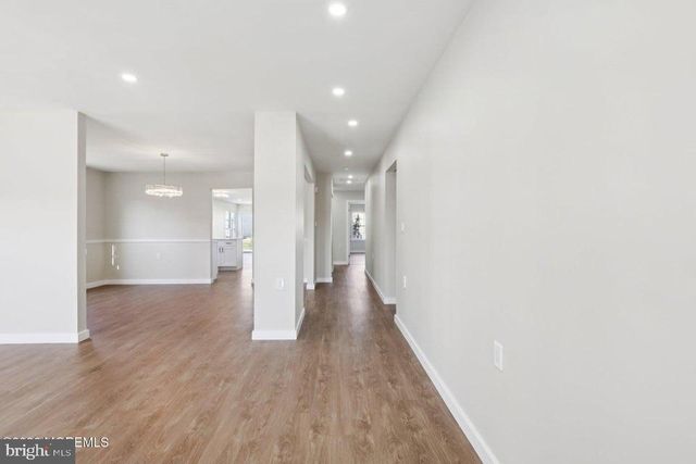 5 CAROL CT, Manchester Township, NJ 08759