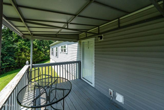 210 Whitaker Road, Jonesborough, TN 37659