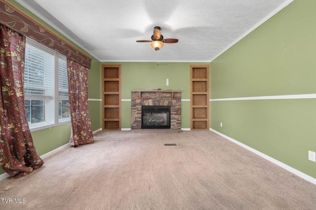 210 Whitaker Road, Jonesborough, TN 37659