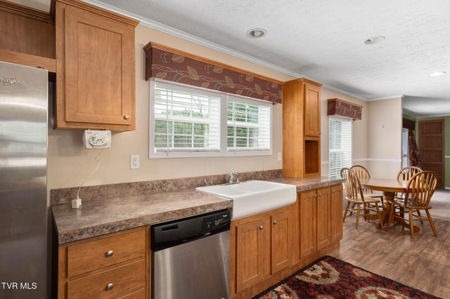 210 Whitaker Road, Jonesborough, TN 37659