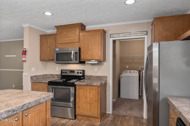 210 Whitaker Road, Jonesborough, TN 37659