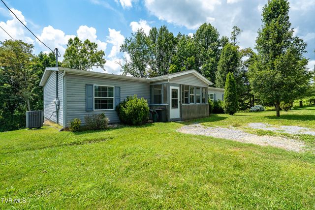 210 Whitaker Road, Jonesborough, TN 37659
