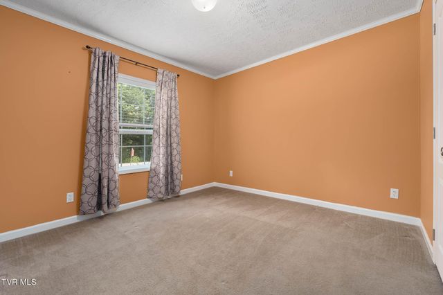 210 Whitaker Road, Jonesborough, TN 37659