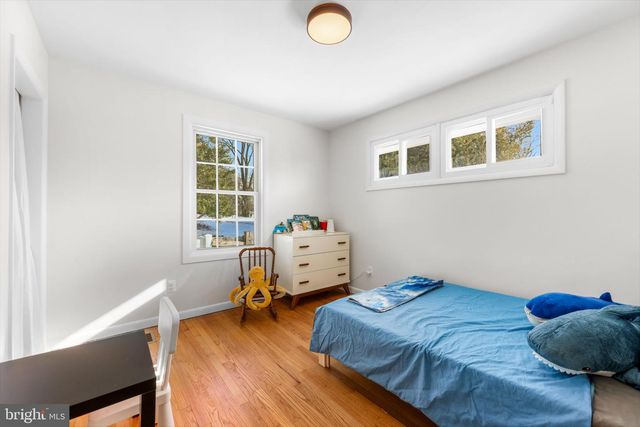 216 SPRING, Lutherville Timonium, MD 21093