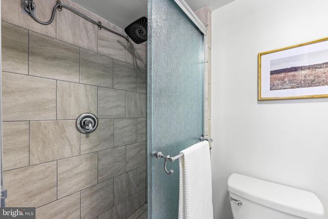 216 SPRING, Lutherville Timonium, MD 21093