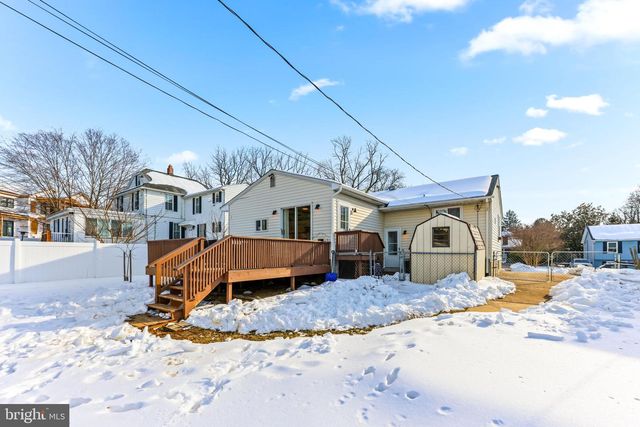 216 SPRING, Lutherville Timonium, MD 21093