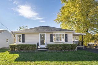 323 Seames Drive, Manchester, NH 03103