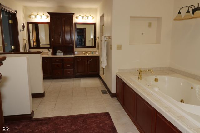 6366 S County Road 100 W, Greensburg, IN 47240