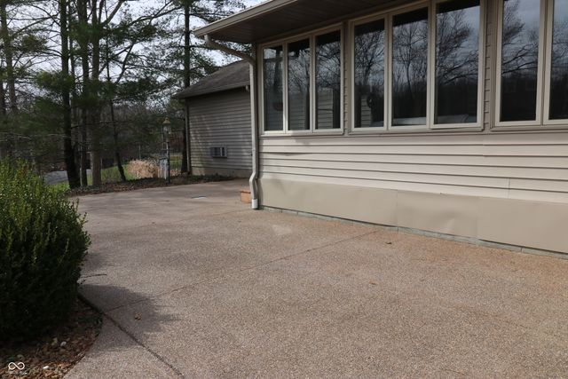 6366 S County Road 100 W, Greensburg, IN 47240