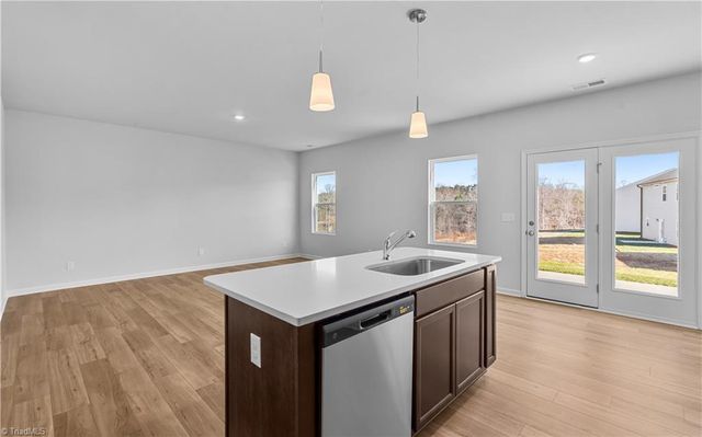 5115 Fallmeade Road, Kernersville, NC 27284