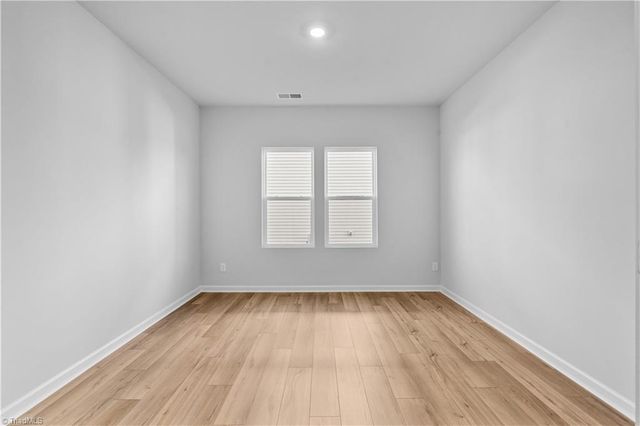 5115 Fallmeade Road, Kernersville, NC 27284