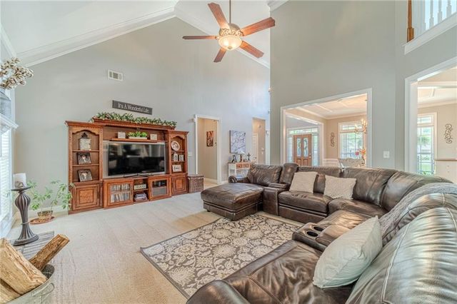 1245 Oakwood Place, Loganville, GA 30052