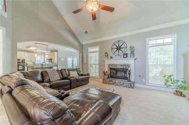 1245 Oakwood Place, Loganville, GA 30052