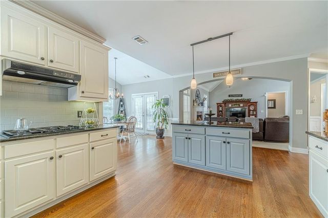 1245 Oakwood Place, Loganville, GA 30052
