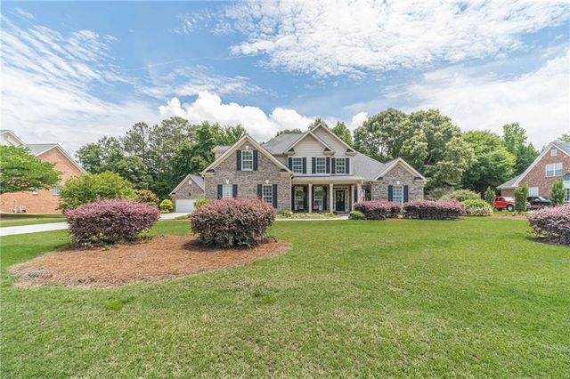 1245 Oakwood Place, Loganville, GA 30052