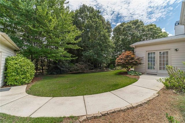 1245 Oakwood Place, Loganville, GA 30052
