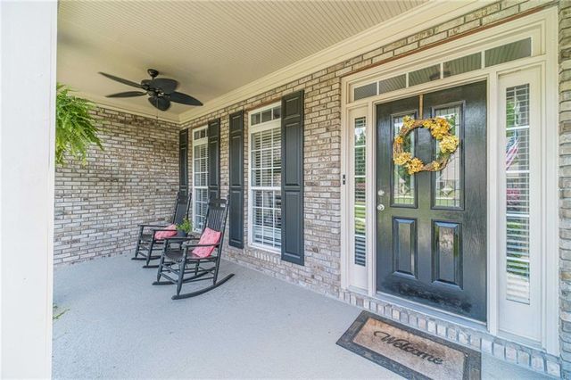 1245 Oakwood Place, Loganville, GA 30052
